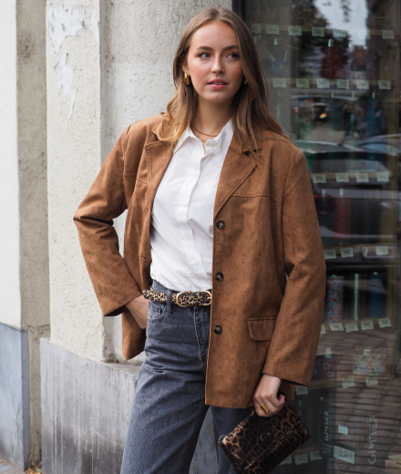 Blazer YAEL en daim camel